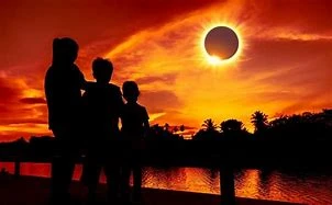 ECLIPSE SOLAR 8 DE ABRIL